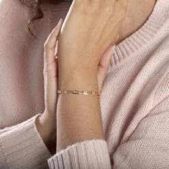 Bracelet Anouch Plaquette Or Jaune -Garmin Soldes B3BFJW008Y model0