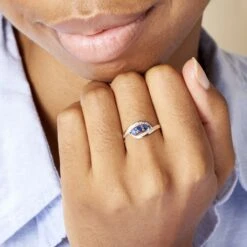 Bague Aurora Or Bicolore Saphir Et Diamant 13 Bague Aurora Or Bicolore Saphir Et Diamant -Garmin Soldes B3DF2SB286 model1