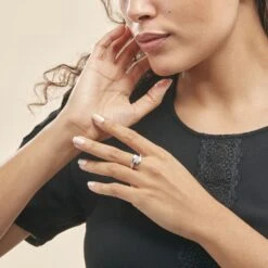 Bague Elorria Or Blanc Diamant 10 Bague Elorria Or Blanc Diamant -Garmin Soldes B3DFBDW0UJ model0