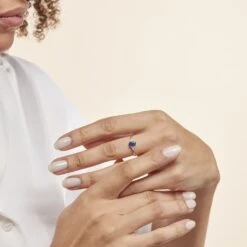 Bague Justienne Or Blanc Saphir Et Diamant -Garmin Soldes B3DFBSB578 model0