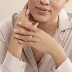 Bague Maysara Or Blanc Topaze Et Oxyde De Zirconium -Garmin Soldes B3DFBTB681 model0