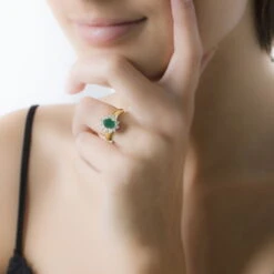 Bague Vladimir Or Jaune Emeraude Et Diamant -Garmin Soldes B3DFJEV001 model0