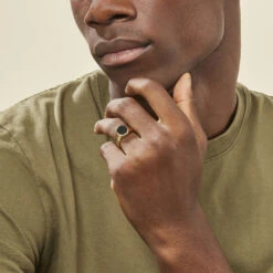 Chevalière Ovale Or Jaune Onyx -Garmin Soldes B3HMJNN022 model1