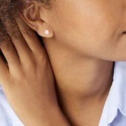 Boucles D'oreilles Puces Syna Fleur Or Jaune 9 Boucles D'oreilles Puces Syna Fleur Or Jaune -Garmin Soldes B3OEJWS482 model0