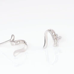 Boucles D'oreilles Puces Ouassima Or Blanc Diamant -Garmin Soldes B3OFBDW043 view2
