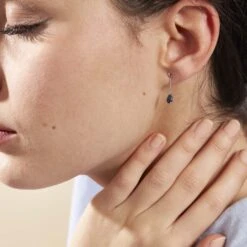 Boucles D'oreilles Pendantes Goutte Or Blanc Saphir -Garmin Soldes B3OFBSB018 model1