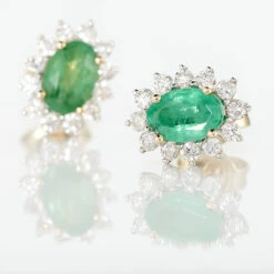 Boucles D'oreilles Puces Vladimir Or Jaune Diamant Et Emeraude -Garmin Soldes B3OFJEV078 view2