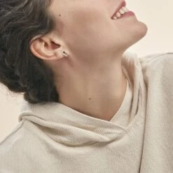 Boucles D'oreilles Puces Sakina Or Jaune Saphir Et Diamant Et Divers -Garmin Soldes B3OFJSB002 model0