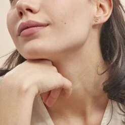 Boucles D'oreilles Puces Eleanor Fleur Or Jaune Oxyde De Zirconium -Garmin Soldes B3OFJZW437 model0