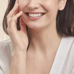 Boucles D'oreilles Puces Enimia Motif V Or Jaune Oxyde De Zirconium -Garmin Soldes B3OFJZW698 model0