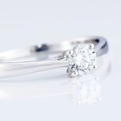 Bague Solitaire Victoria Platine Blanc Diamant -Garmin Soldes BPDFBDW3VX view3