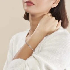 Bracelet Jonc Laurianne Argent Blanc Oxyde De Zirconium -Garmin Soldes FABFBZW01W model0