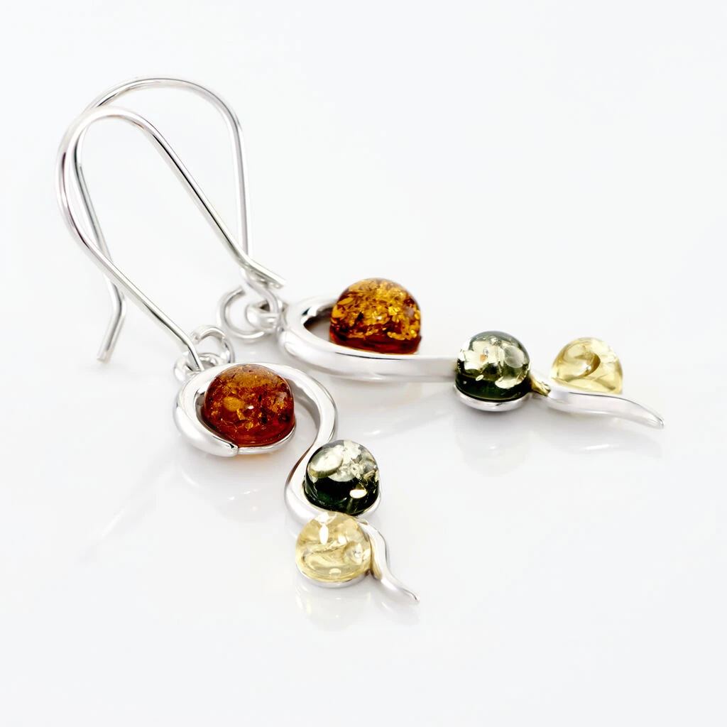 Boucles D'oreilles Pendantes Levannah Argent Blanc Ambre 5 Boucles D'oreilles Pendantes Levannah Argent Blanc Ambre – Image 3