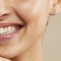 Boucles D'oreilles Puces Osie Argent Blanc 9 Boucles D'oreilles Puces Osie Argent Blanc -Garmin Soldes FAOFBW00MU model0