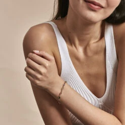 Bracelet Ilvaae Plaqué Or Jaune Pierre De Synthese 11 Bracelet Ilvaae Plaqué Or Jaune Pierre De Synthese -Garmin Soldes FQBFJXD110 model0