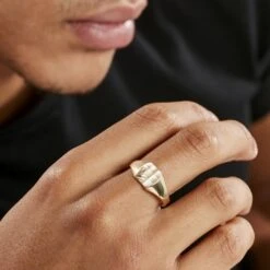 Chevalière Henry Plaque Or Jaune -Garmin Soldes FQHHJW0131 model1