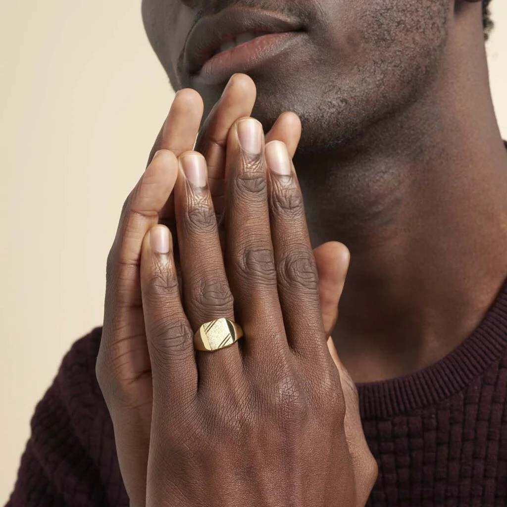 Chevalière Daniel Plaqué Or Jaune 6 Chevalière Daniel Plaqué Or Jaune – Image 4