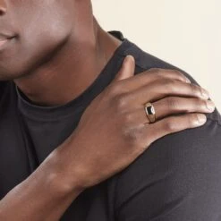 Chevalière Plaqué Or Jaune Steven Email Noir -Garmin Soldes FQHHJW0147 model0