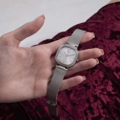 Montre Guess Tapestry Gris 15 Montre Guess Tapestry Gris -Garmin Soldes HIMFBQF0QF model2